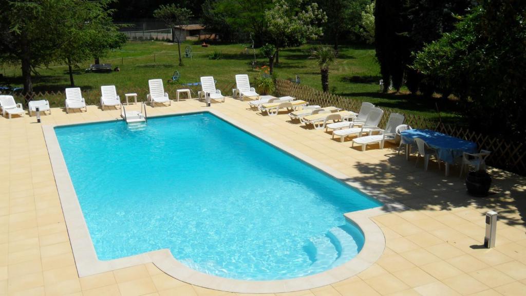 Le Pigeonnier Chambre D'Hotes La Provenc'Ane Salernes Exteriör bild